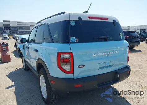 2025 Ford Bronco Sport Heritage из США, поврежденный, VIN 3FMCR9GN0SRE23684